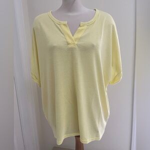 Banana Republic short sleeve lightweight sweater/T-shirt size women’s XL